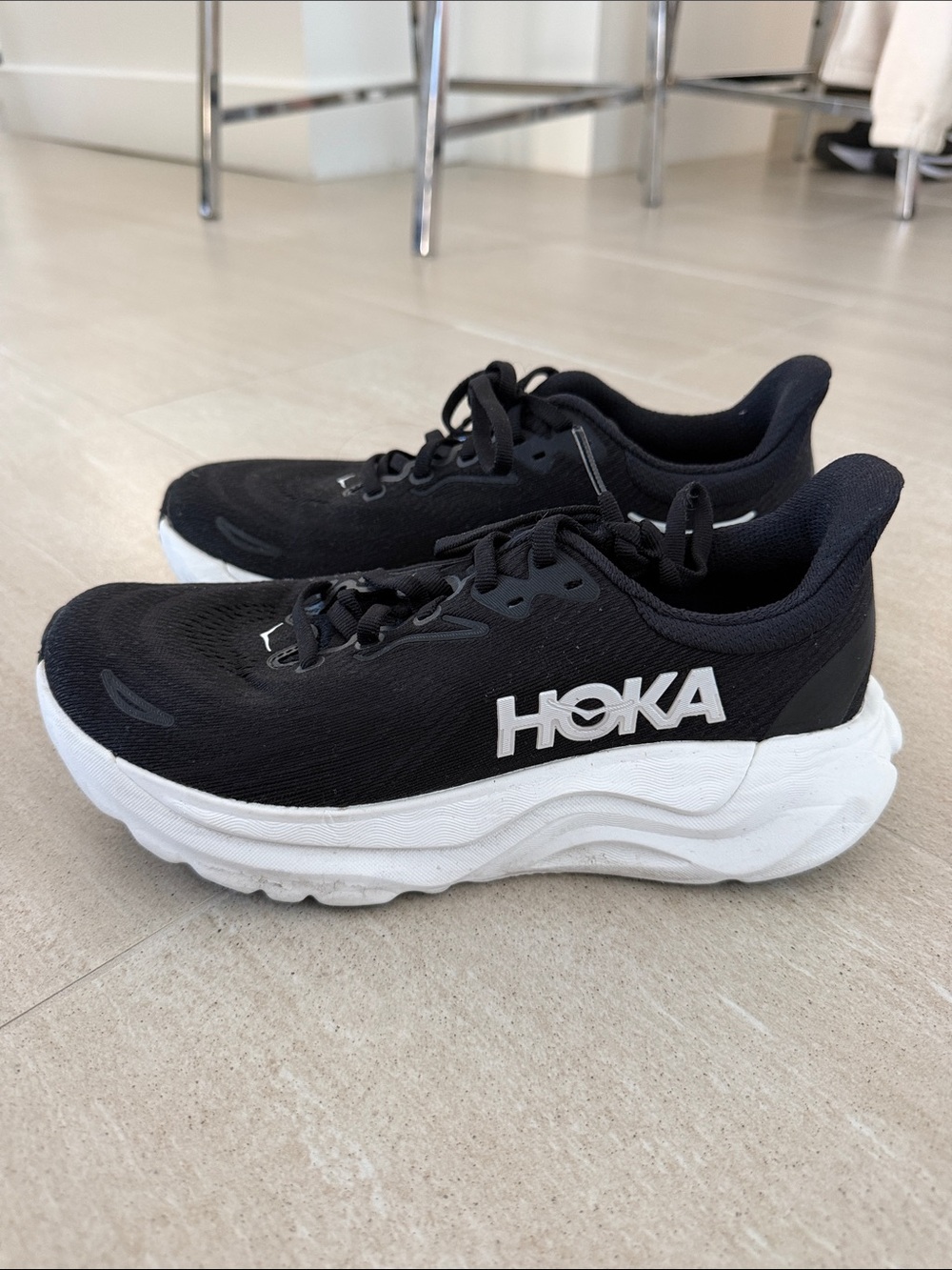 Hoka Women’s Arahi Black and White Athletic Running Shoes